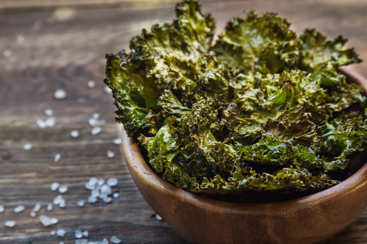 Get Ready to Whip up a Kale Salad for Dinner, Because These 10 Health Benefits Are Hard to Turn Down